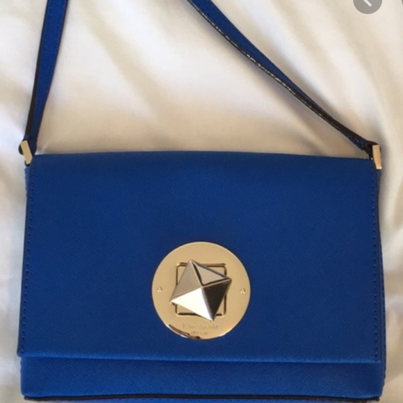Kate spade crossbody - Picture 1 of 7